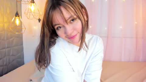 magic_aliice online show from January 30, 2025, 3:29 pm