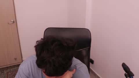 Tony Hoffa online show from November 17, 2025, 5:41 pm