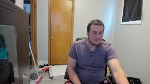 Snapshot of magicman176 chatting on April 12, 2026, 6:24 pm Magic176 online show from April 12, 2026, 6:24 pm