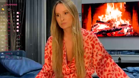 Snapshot of magicpeaach chatting on February 8, 2026, 4:32 pm magicpeaach online show from February 8, 2026, 4:32 pm