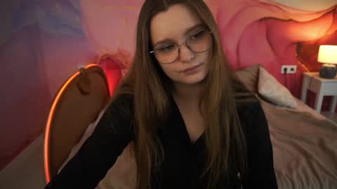 Emily online show from September 23, 2025, 8:17 am