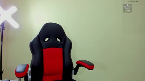 magievans1 online show from February 17, 2025, 3:20 pm