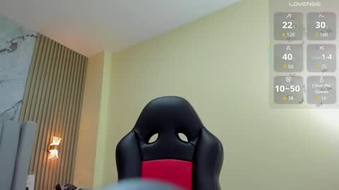 magievans1 online show from September 19, 2025, 2:46 am