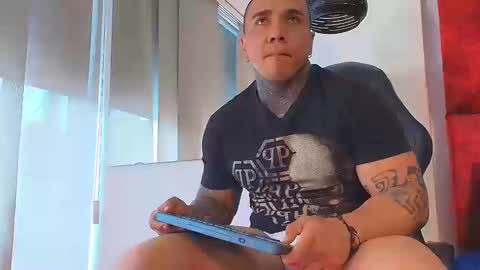 Snapshot of magiic_98 chatting on September 20, 2025, 5:36 pm M A G I C online show from September 20, 2025, 5:36 pm