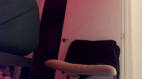 Snapshot of magiicboo chatting on May 4, 2026, 10:00 am magiicboo online show from May 4, 2026, 10:00 am