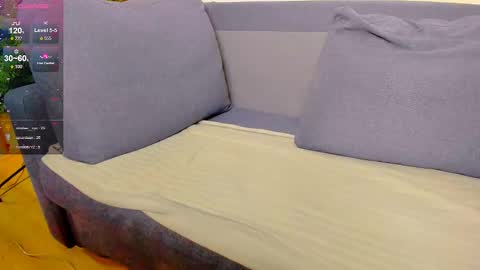 Jade online show from January 12, 2025, 3:07 am