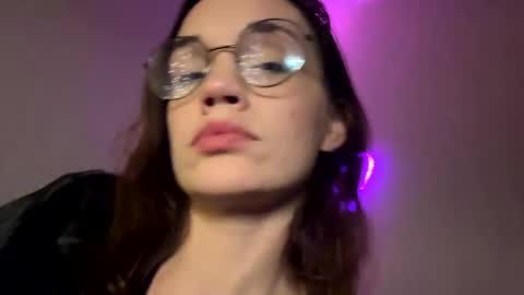 Kaye online show from December 5, 2024, 6:32 am