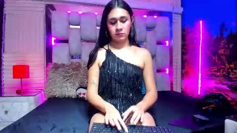 mahiara hot online show from June 5, 2026, 4:02 pm