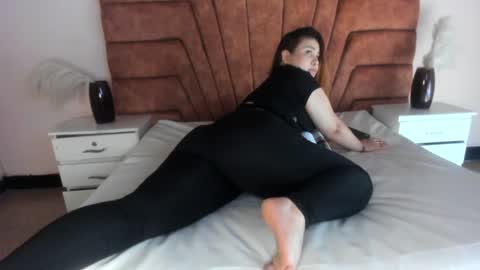 MAHIA online show from February 5, 2025, 4:25 pm