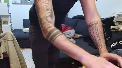 maialinofriuli online show from January 8, 2026, 1:30 am