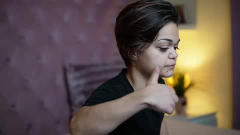  Maia  online show from September 14, 2025, 8:08 pm