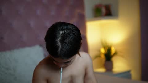  Maia  online show from September 15, 2025, 8:14 am