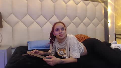 Snapshot of maiapark chatting on December 22, 2024, 12:38 pm Maia  online show from December 22, 2024, 12:38 pm