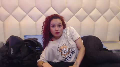 Snapshot of maiapark chatting on December 22, 2024, 9:53 pm Maia  online show from December 22, 2024, 9:53 pm