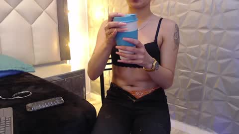 Snapshot of maiapark chatting on January 26, 2025, 3:14 pm Maia  online show from January 26, 2025, 3:14 pm