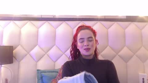 Snapshot of maiapark chatting on February 14, 2025, 12:41 am Maia  online show from February 14, 2025, 12:41 am