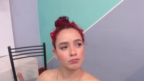 Snapshot of maiapark chatting on February 21, 2025, 6:04 pm Maia  online show from February 21, 2025, 6:04 pm