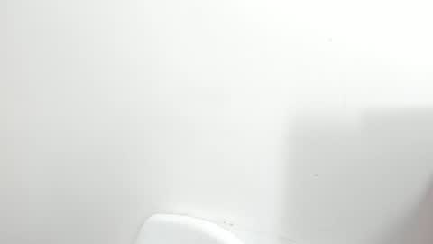 maibys online show from February 5, 2025, 3:55 am