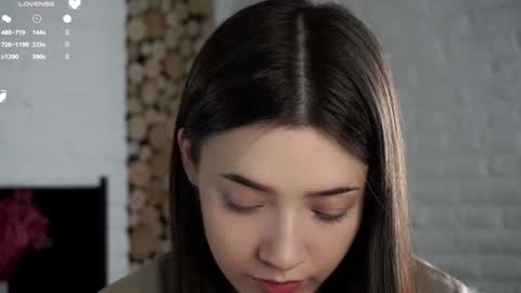 Lucy online show from February 5, 2025, 1:37 am