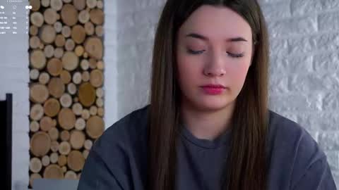 Lucy online show from March 20, 2026, 2:05 am