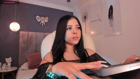  Mait  online show from December 7, 2024, 4:25 pm