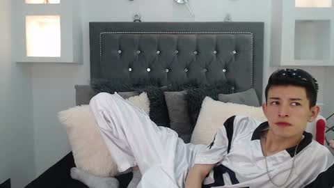 Maik Carver online show from January 25, 2025, 4:13 am