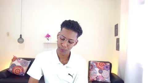 I am Maik online show from February 12, 2025, 5:48 pm