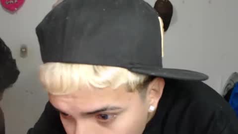 maikjameshot online show from November 26, 2025, 5:30 am