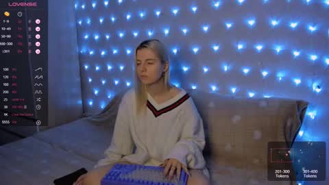 Your kitty online show from December 19, 2024, 3:30 pm