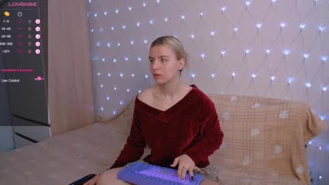 Your kitty online show from March 8, 2025, 2:55 am