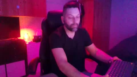 Mailman79 online show from February 15, 2026, 4:20 am