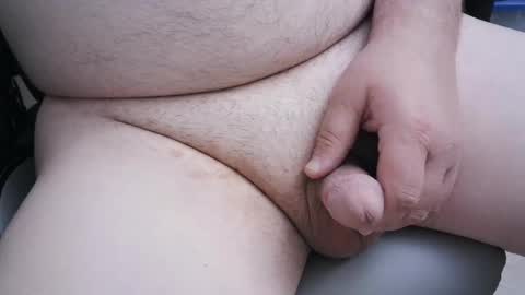 Gilly online show from April 9, 2026, 3:17 pm