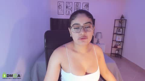 Maite online show from September 10, 2025, 3:39 am