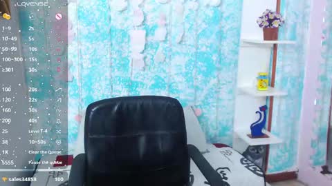 Snapshot of maja_bloom chatting on January 21, 2025, 3:21 pm Maja online show from January 21, 2025, 3:21 pm