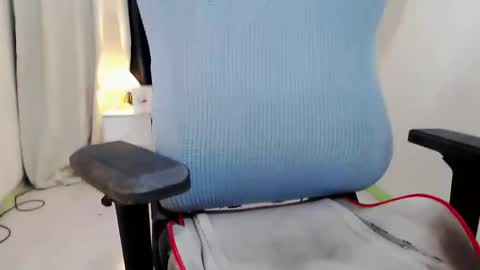 Annalyn online show from December 15, 2024, 6:15 pm