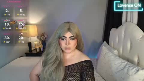 majestydannaxx online show from May 13, 2026, 2:42 am