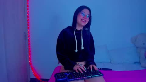 majito online show from February 12, 2025, 11:41 pm