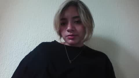 majo_gomezz online show from January 15, 2026, 4:00 pm