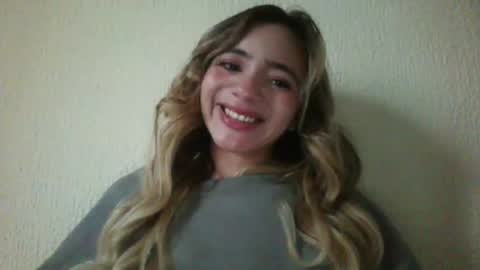 majo_gomezz online show from March 8, 2026, 9:29 pm