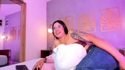 MAJO ROSE  online show from October 2, 2025, 7:10 pm