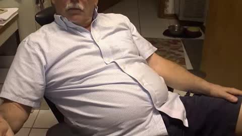 majormike34 online show from April 10, 2026, 12:27 am