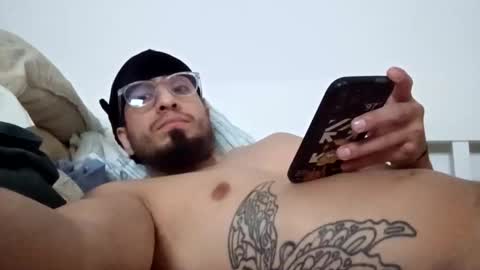 Snapshot of majornymph000 chatting on February 24, 2026, 7:06 am majornymph000 online show from February 24, 2026, 7:06 am