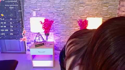 Snapshot of makarena_medina chatting on April 19, 2026, 10:12 pm Makarena online show from April 19, 2026, 10:12 pm