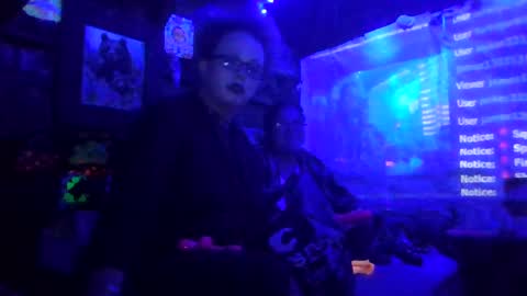 Snapshot of make_me_cum_69x chatting on March 10, 2025, 9:53 am make_me_cum_69x online show from March 10, 2025, 9:53 am