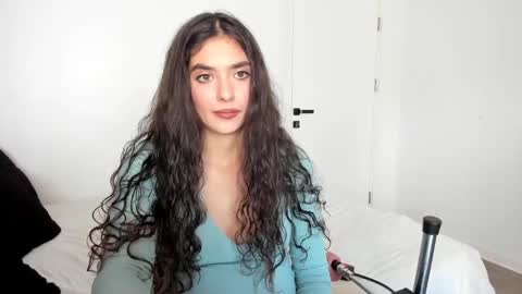Goddess  Onlyfansportraitmarie online show from January 10, 2025, 1:31 pm