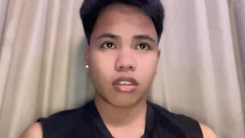 Snapshot of makeyoumineee chatting on April 11, 2026, 9:57 am makeyoumineee online show from April 11, 2026, 9:57 am