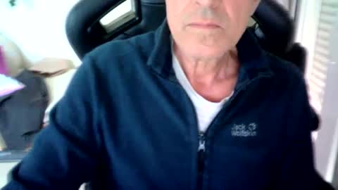 makis8989 online show from January 17, 2025, 7:51 am