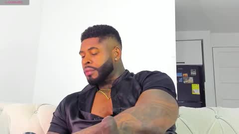 Makonnen online show from December 5, 2025, 3:26 am