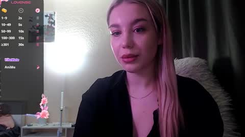 maksisisia online show from October 22, 2025, 2:50 pm