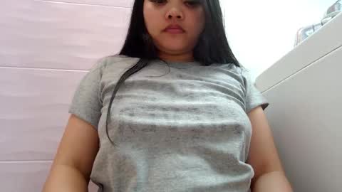 Snapshot of makulato chatting on May 20, 2026, 2:56 pm Maya online show from May 20, 2026, 2:56 pm